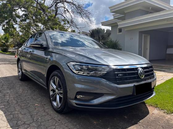 VOLKSWAGEN JETTA 1.4 250 TSI TOTAL FLEX R-LINE TIPTRONIC